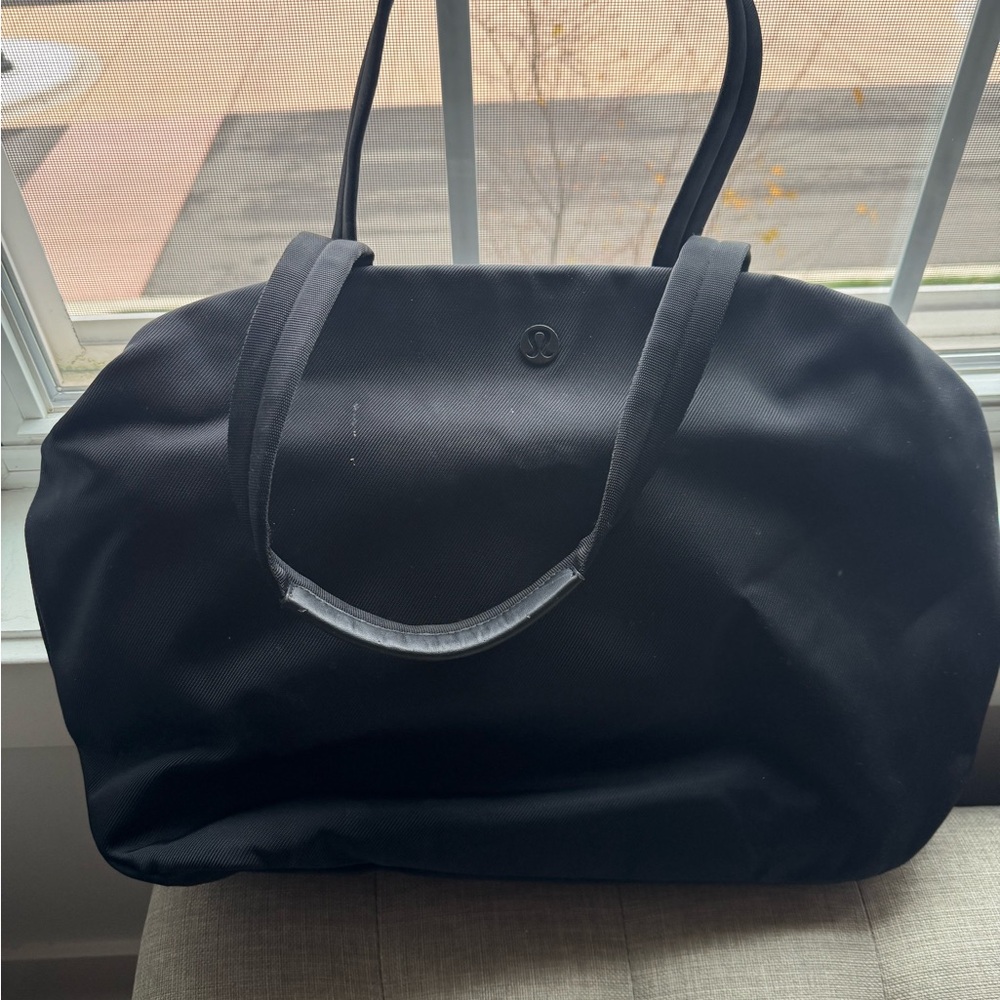 Lululemon Athletica Black Go Getter Bag